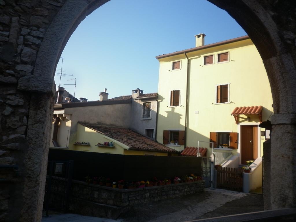 Apartament La Piccola Mimosa SantʼAmbrogio di Valpolicella Zewnętrze zdjęcie